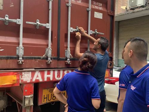 Ultime notizie aziendali su Rafforzamento dell'eccellenza automobilistica: collaborazioni della Guangdong Huimen Industrial Co., Ltd.