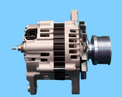 Buon prezzo Alternatore 3701020I-P301 di qualità di esportazione, adattabile con precisione ai camion frigoriferi ISUZU 700P. in linea